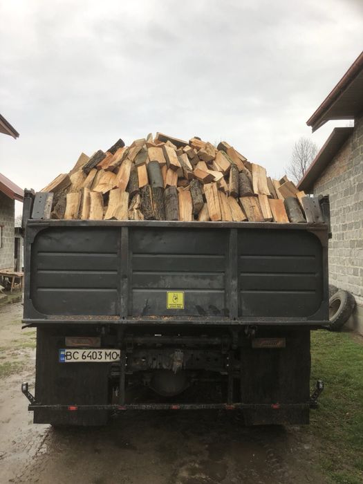 Сухі рубані дрова бук дуб граб колені копки метровки з доставкою Львів