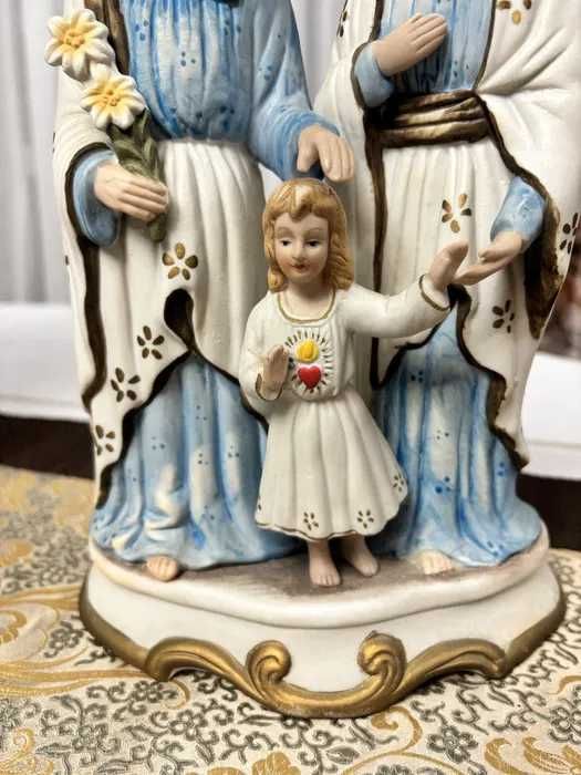 Porcelanowa figurka świętej rodziny