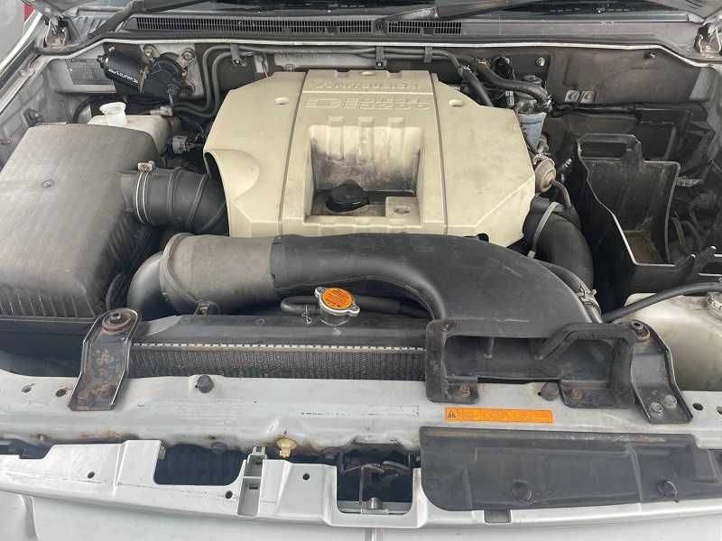 Mitsubishi Pajero 3 III 3.2 DID 4M41 silnik pompa wtryskowa turbina