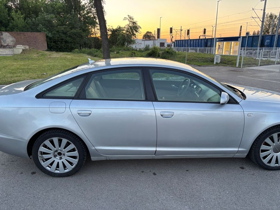 Audi a6c6 2005.
