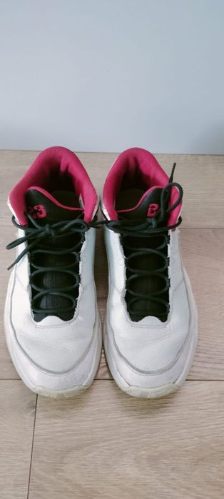 Buty Jordan Aura r.42