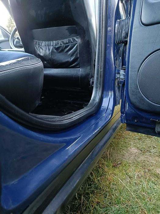 Продам пасат b5 2.3vr5 4x4 1999