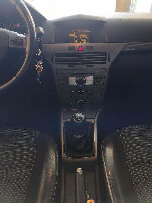 Opel Astra 1.7 CDTI – 101 cv