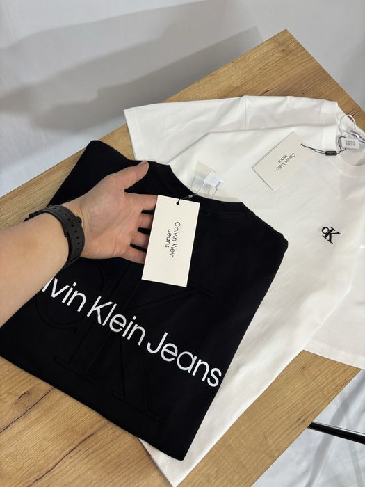 Футболка Calvin Klein