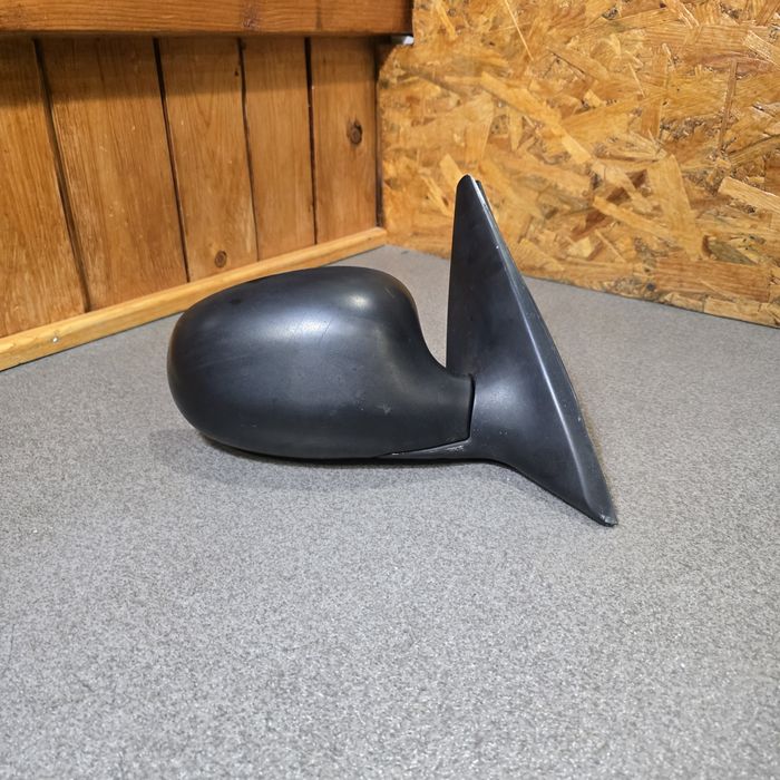 Дзеркало заднього виду праве Daewoo Lanos електро регулювання E1301011