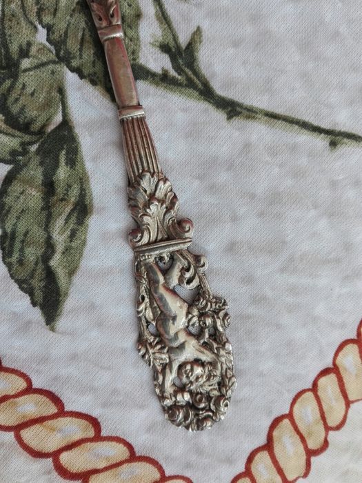 Piękna łyżka Ażurowa SREBRO pr. 800