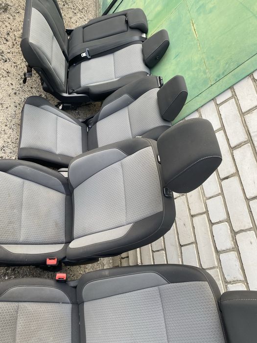 Ford escape салон сидіння підголовник 2016 2017 2018 2019
