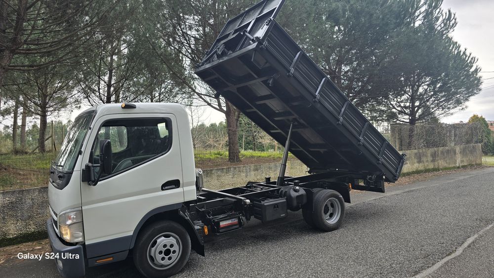 Mitsubishi Canter Basculante