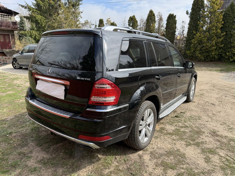 Mercedes- Benz GL 350 lift