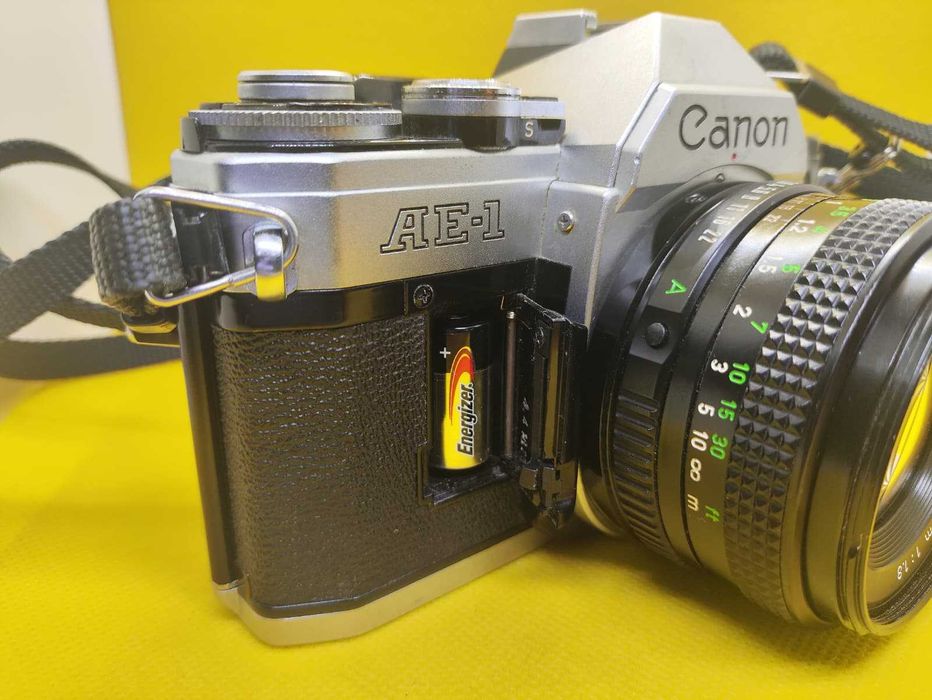 Canon AE-1 + Lente 50mm f/1.8 – Tudo a funcionar