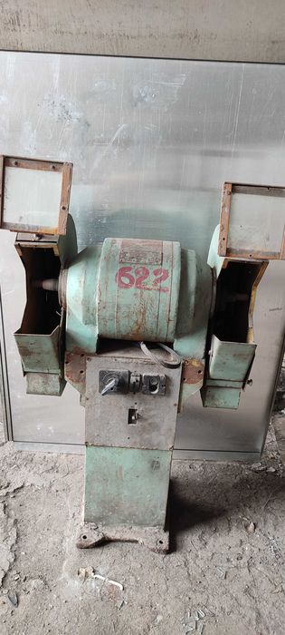 Продам шлифовально заточной верстат.