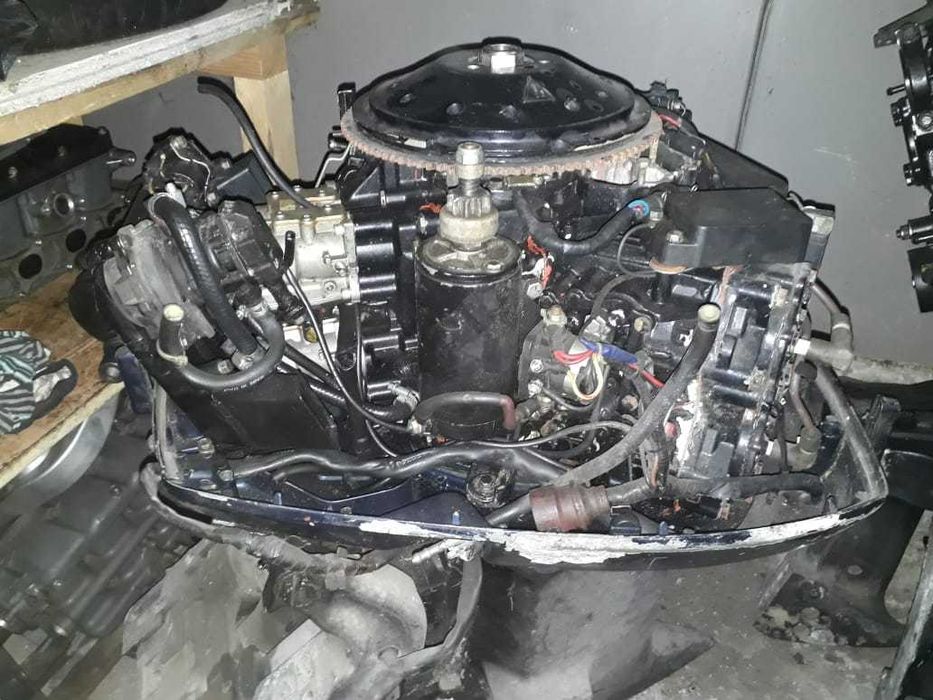 Разборка лодочных моторов