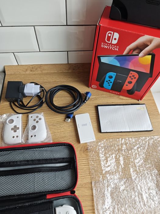 Nintendo switch oled + mobapad + akcesoria
