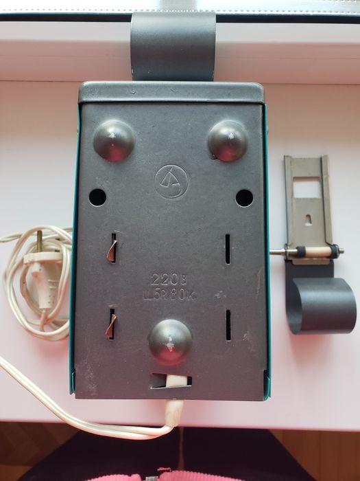 Фильмоскоп Проектор для диафильмов  диапроектор "Экран" СССР