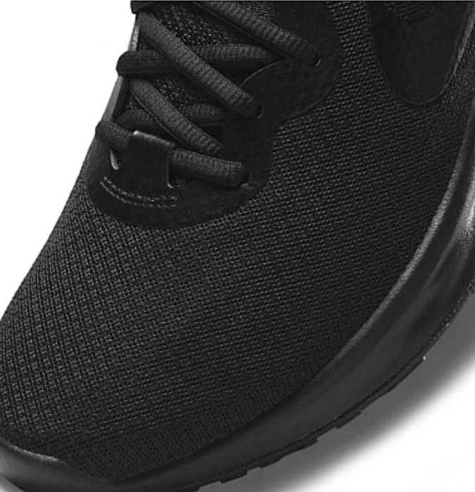 Кросівки  NIKE REVOLUTION 6 NN BLACK. Оригінал ( 26,5см)