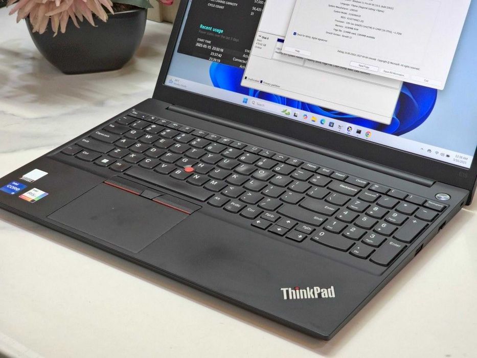 Lenovo Octacore 15.6" i5/16GB/385Nvme como novo