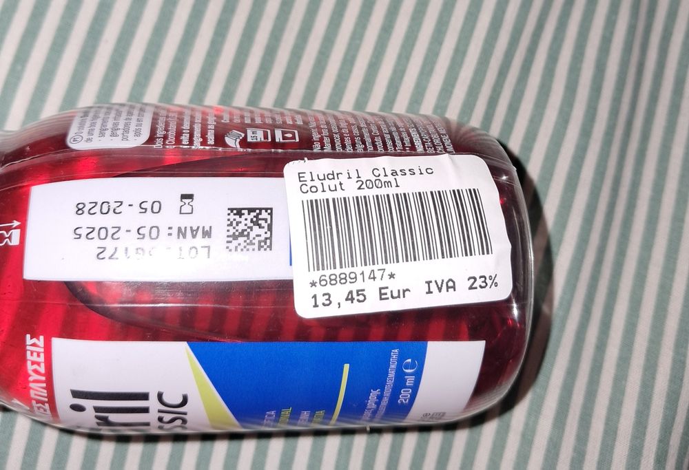 Elixir bucal novo e selado