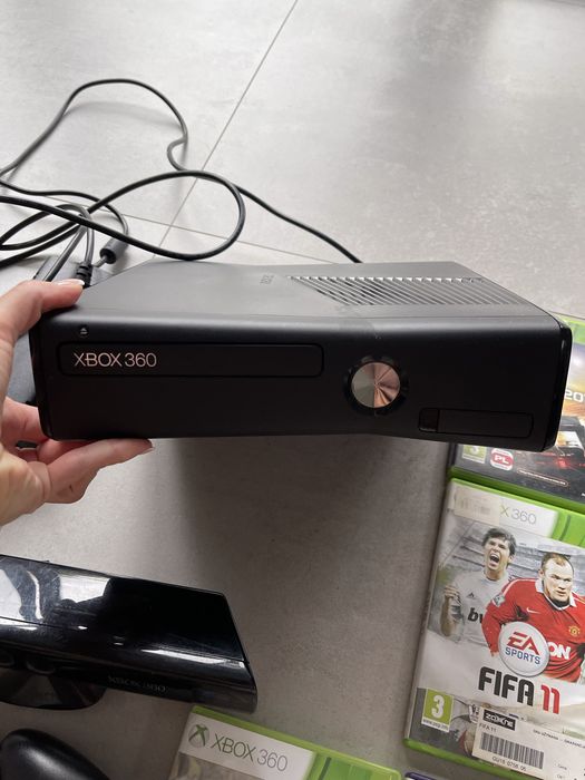 Xbox 360 + kinect + gry