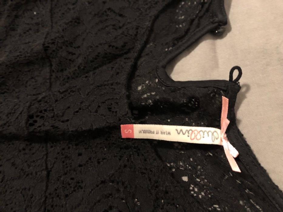 Sukienka czarna koronka S