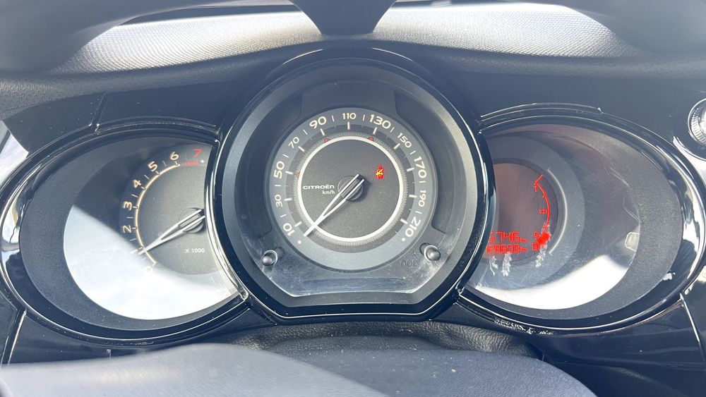 Citroën C3 1.2 VTi Collection – Gasolina (2013) URGENTE ‼️