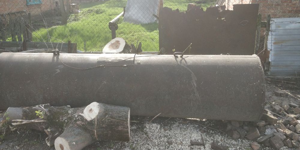 Бочка 2.5 -3. куба.