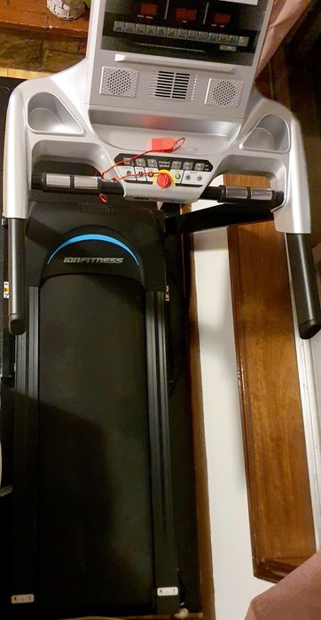 Passadeira de Correr ION Fitness Corsa T1