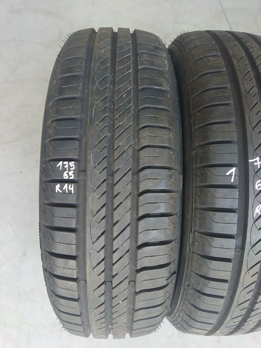 2 pneus 175 65 r14 Esa Tecar