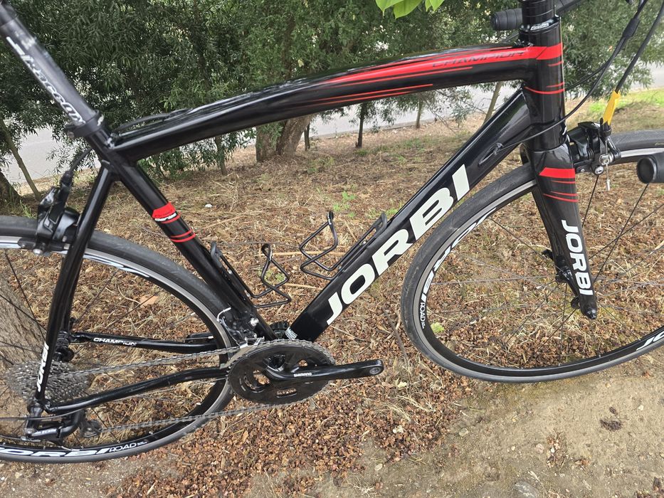 Bicicleta de estrada L 11x2v 105 semi nova