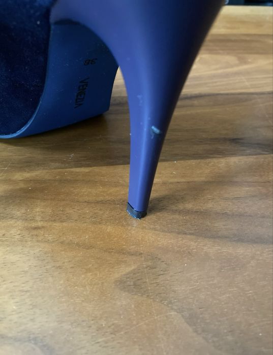 Buty na obcasie Venezia