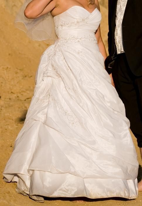 Suknia ślubna biała
