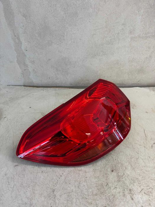 Lampa lewy tył Kombi Opel Astra J EU