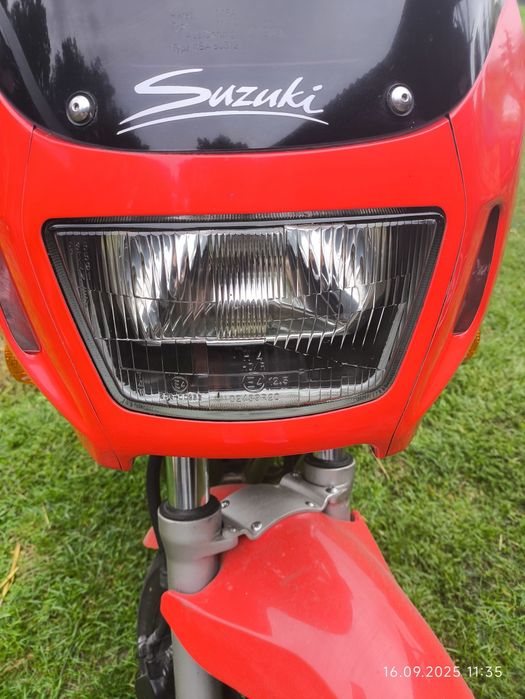 Suzuki gsf 600 bandit czasza lampa wypełnienie  stelaż szyba kierunki