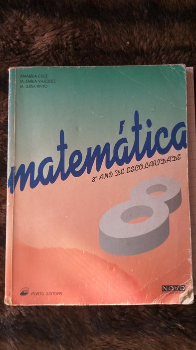2 livros de matemática 8°Ano