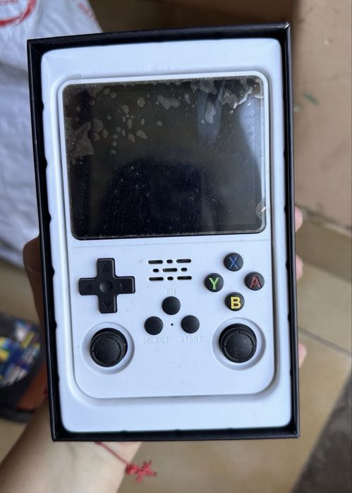 Consola Retrocase com + de 700 jogos