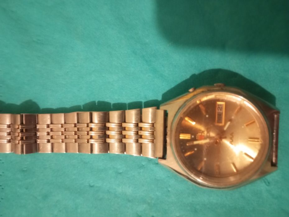 Годинник   "Орієнт" японського виробництва.  Любителям. 80 ті роки.