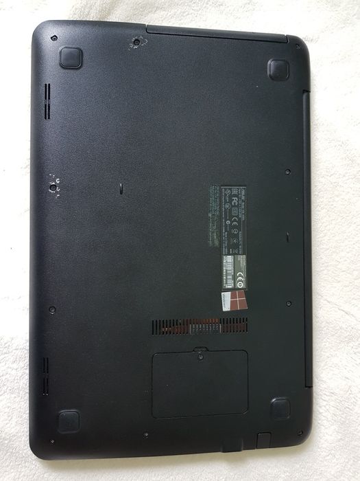 SUPER STAN Laptop ASUS A555L,8GB SSD,Intel i5,HDMI, 15,6cala, vRAM 2GB