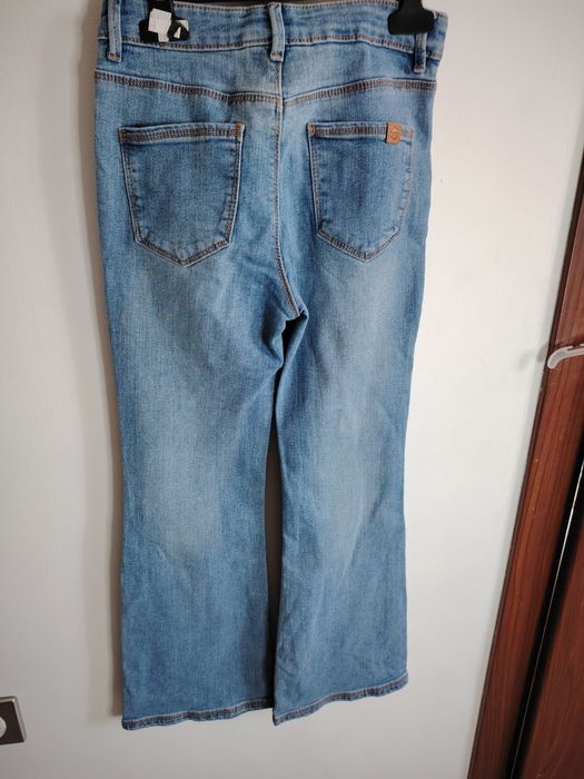 Spodnie dzwony jeans
