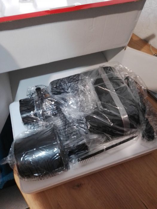 Соковижималка шнекова Ardesto Jeg-1500s