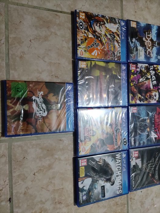Jogos PS4 novos e selados
