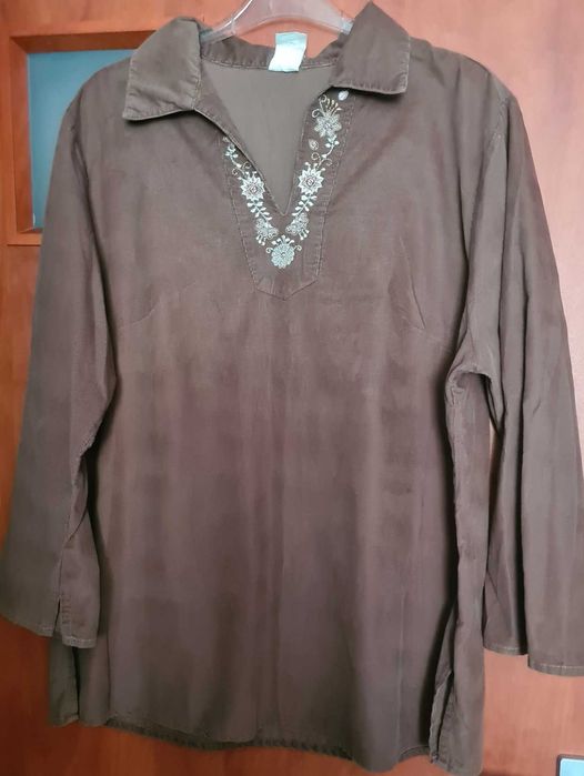 Sztruksowa bluzka,tunika z haftem roz 48/50