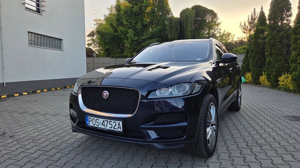 Jaguar F-Pace