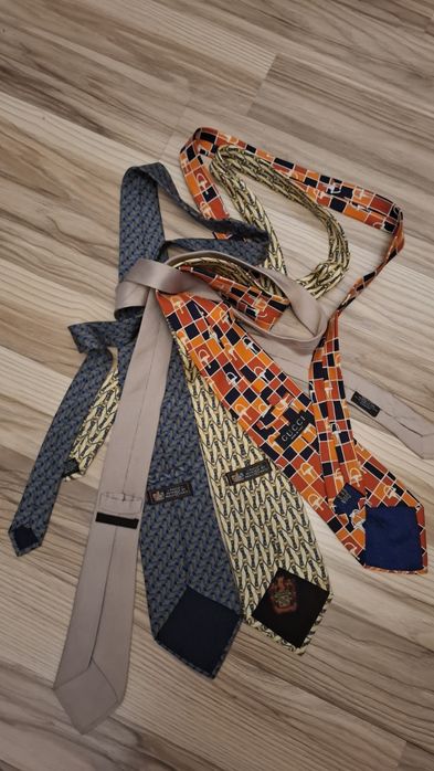 Галстуки Gucci Prada