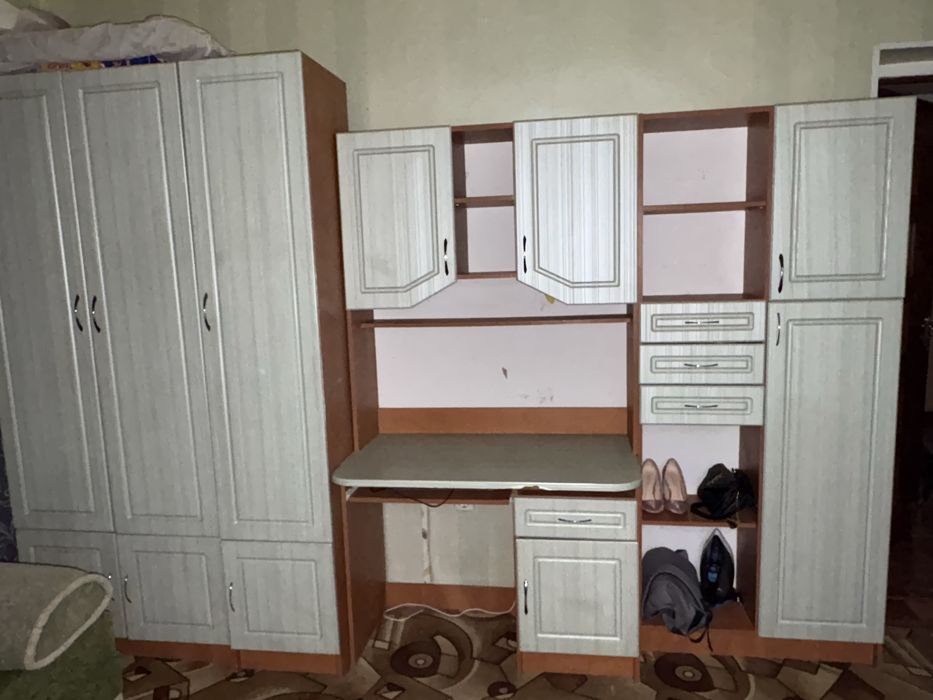 Продам диван со стенкой детской