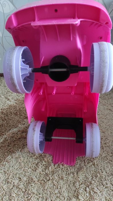 Дитяча машинка толокар