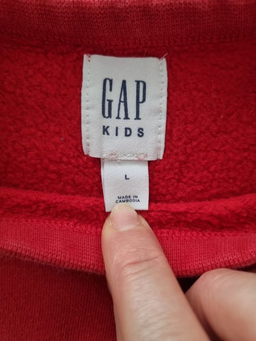 Camisola GAP menino- 10/ 11 anos tamanho  L (140 cm)