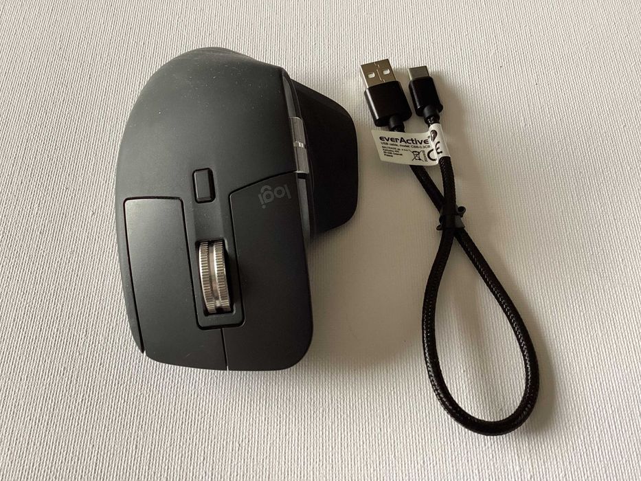 Logitech MX Master 3 s myszka