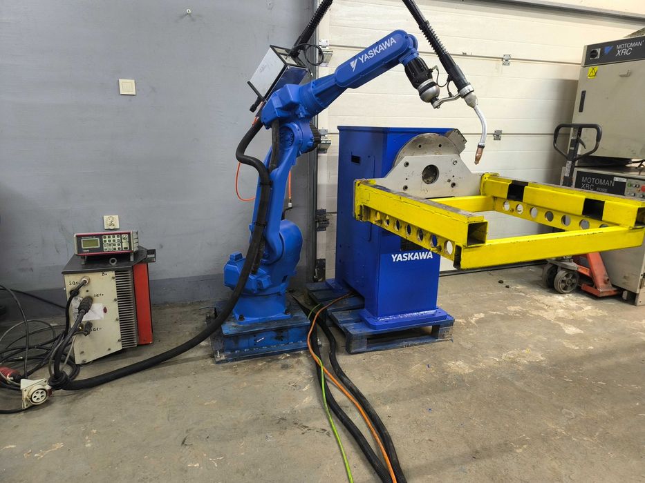 Robot przemysłowy Yaskawa Motoman UP6 XRC LSQ SKS Fanuc Kuka Obrotnik