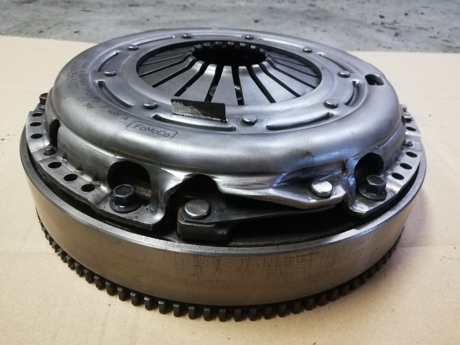 Sprzęgło koło dwumasowe tarcza docisk 1.6 tdci Ford Focus mk3 C-max 2