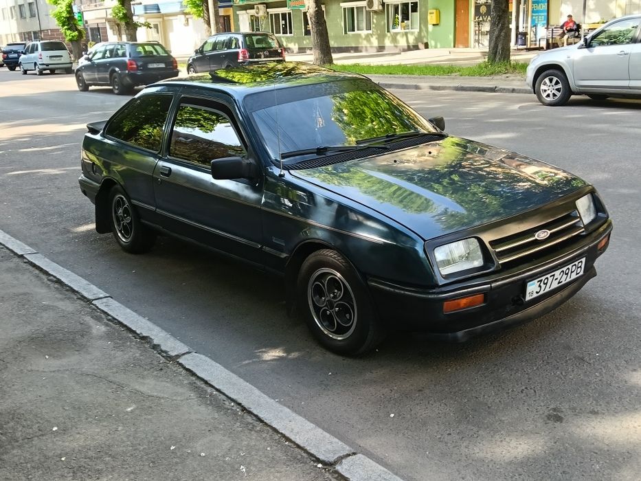 Ford Sierra 1,8 купе