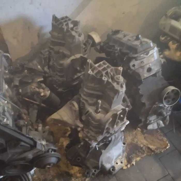 КПП мкпп АКПП коробка передач автоматична механіка на різні моделі авто